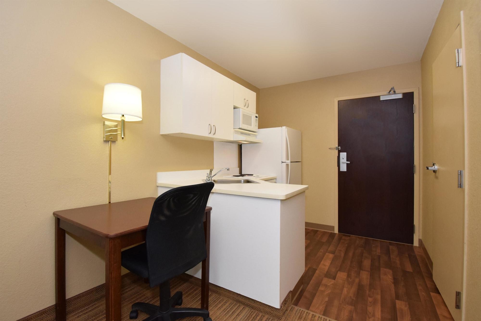 Extended Stay America Select Suites - Orlando - Conven Ctr - Sports Complex Williamsburg Zewnętrze zdjęcie