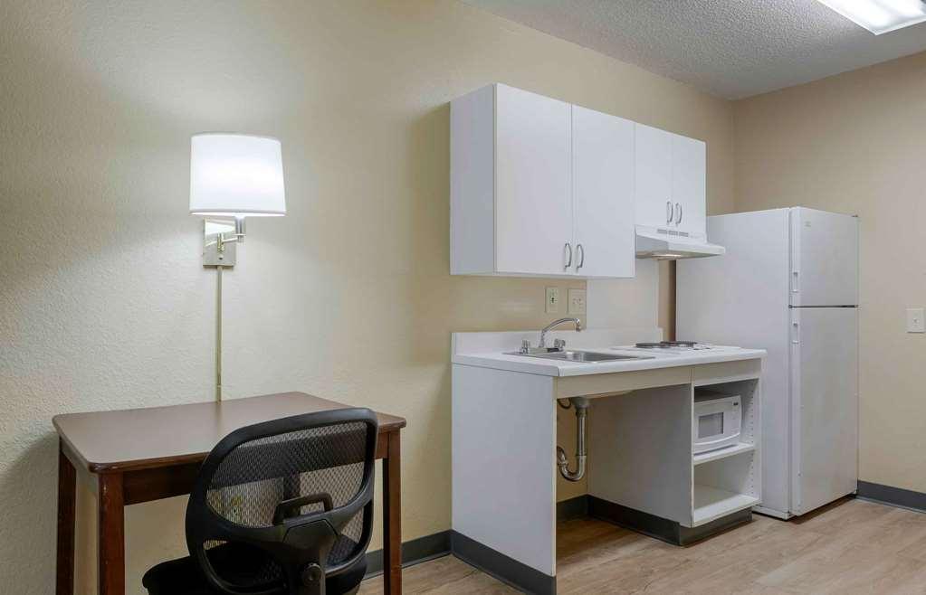 Extended Stay America Select Suites - Orlando - Conven Ctr - Sports Complex Williamsburg Pokój zdjęcie