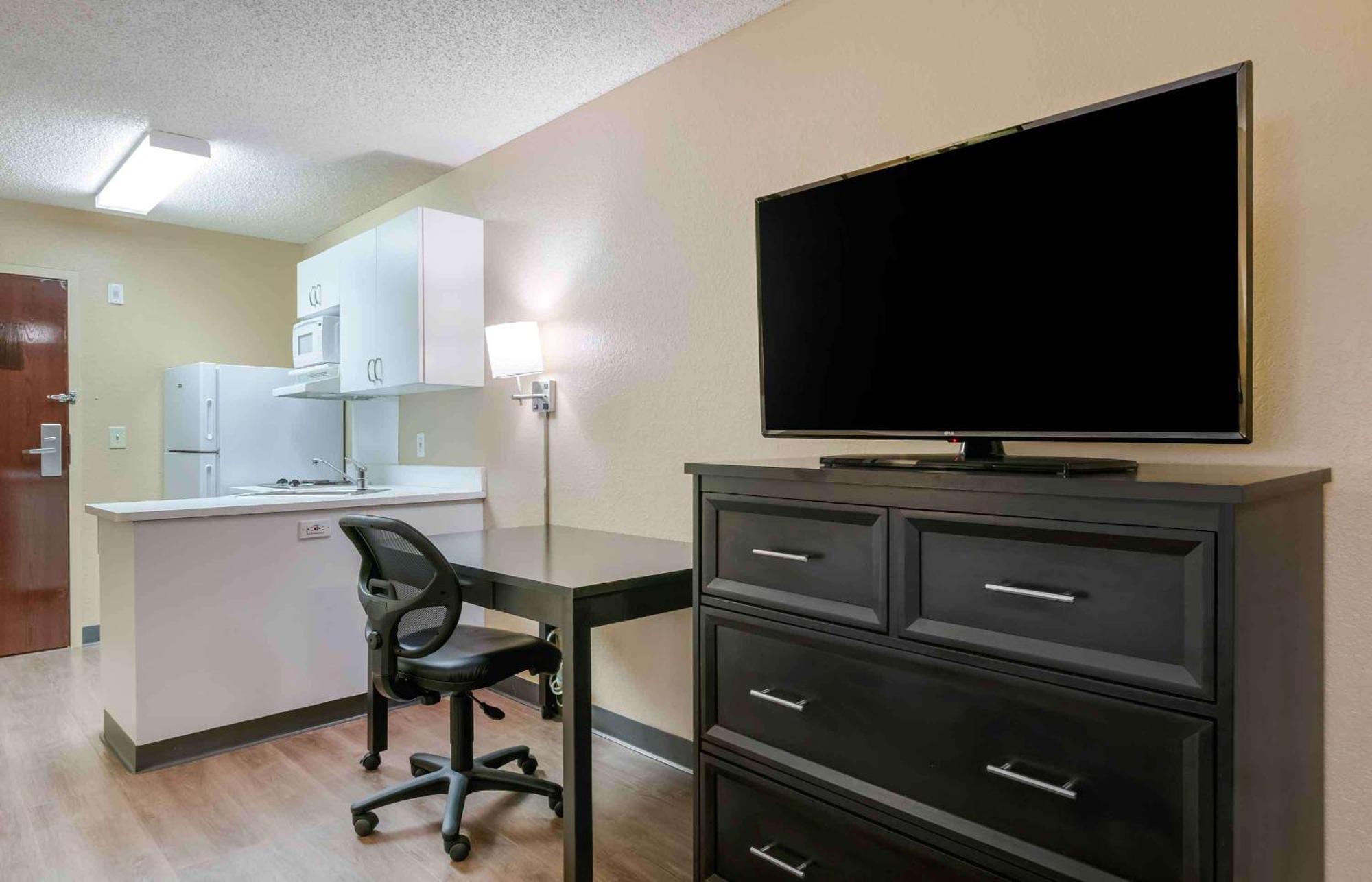 Extended Stay America Select Suites - Orlando - Conven Ctr - Sports Complex Williamsburg Zewnętrze zdjęcie